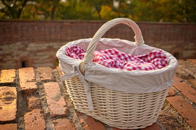 picnic basket