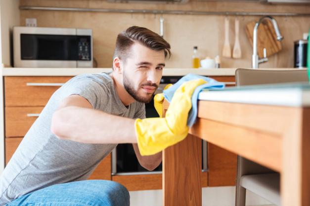 https://www.cleaninginstitute.org/sites/default/files/styles/featured_image/public/2019-03/shutterstock_focused-serious-young-man-cleaning-table-404987191.jpg?itok=JMxLxem4